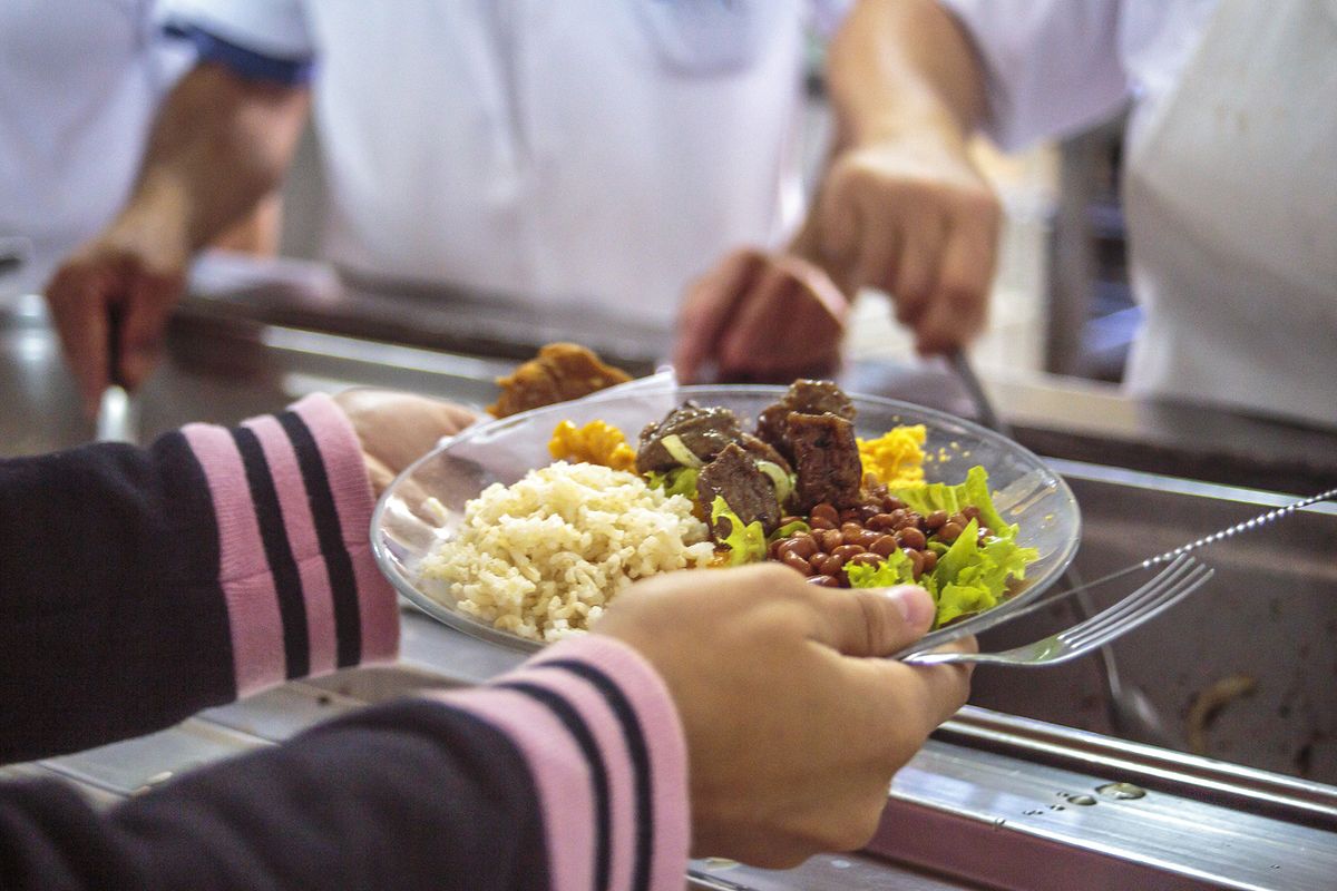 noticia.title loading