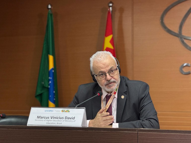 Fórum de reitores discute cooperação em pesquisa e formação